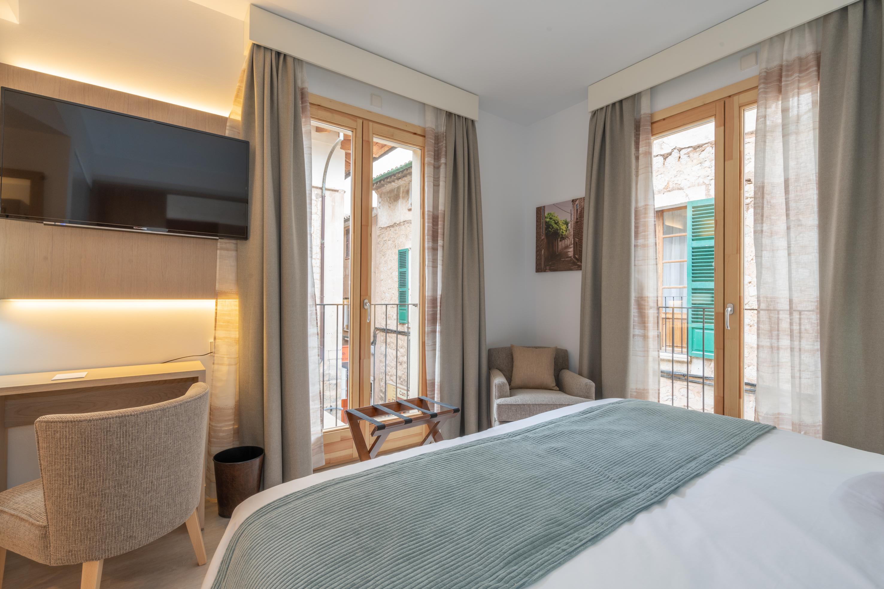 Готель Soller Plaza Екстер'єр фото
