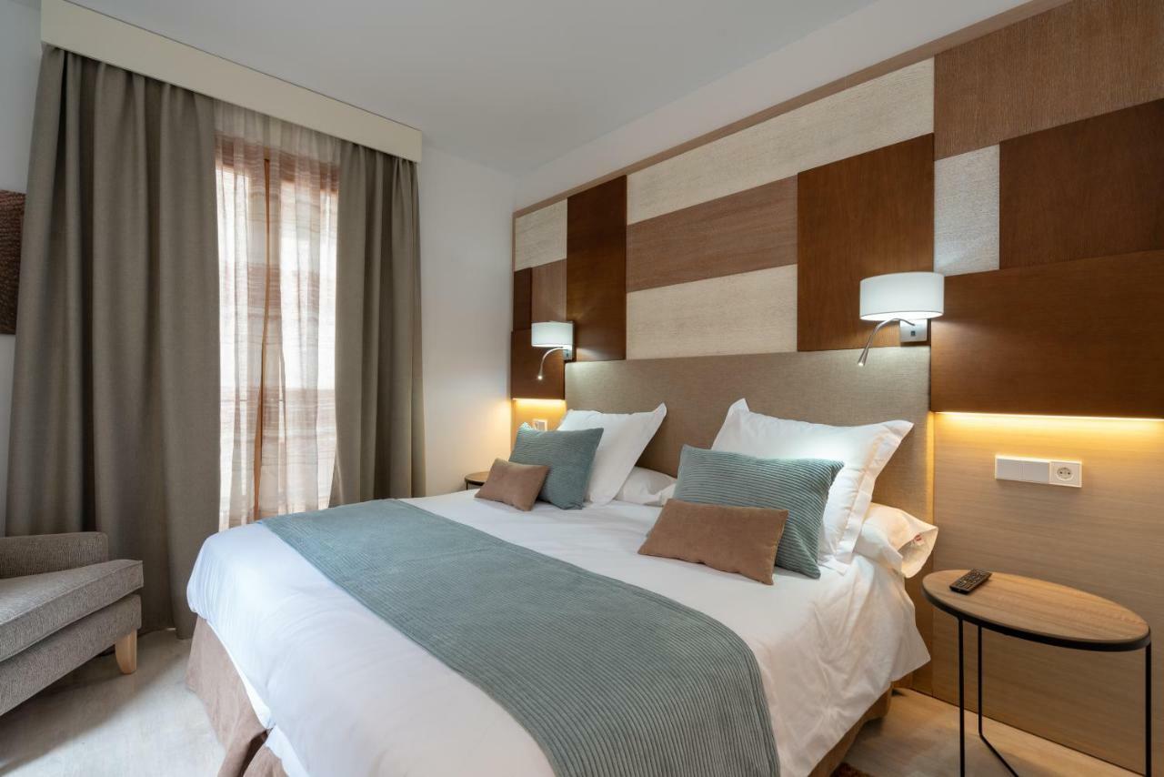 Готель Soller Plaza Екстер'єр фото