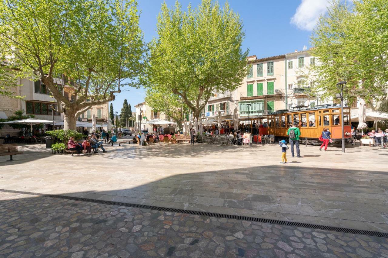 Готель Soller Plaza Екстер'єр фото